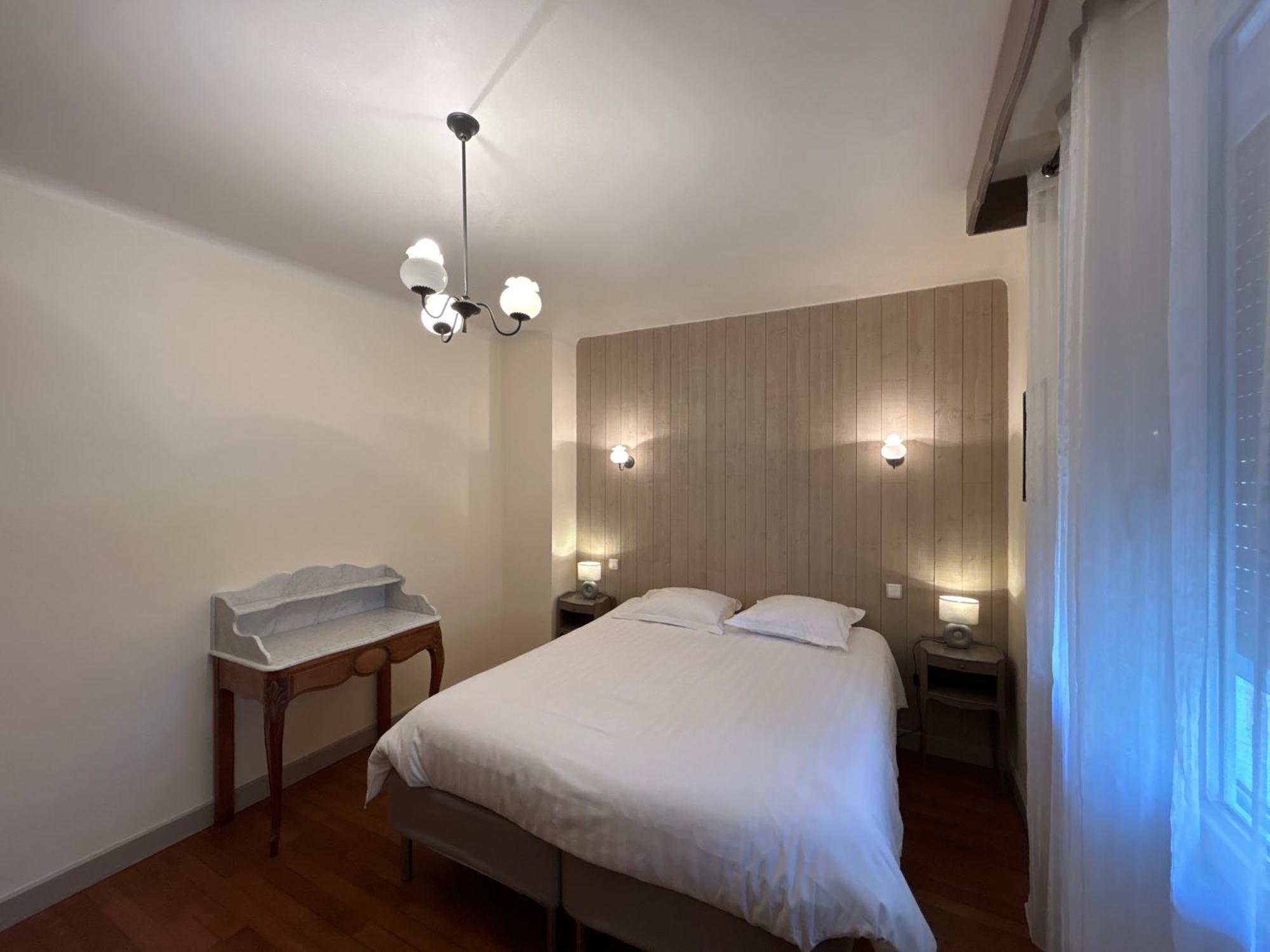 Le Jardin D'Odette Villa Yevres-le-Petit Ngoại thất bức ảnh